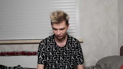 Snapshot of scorpion_250 chatting on 01-10-25, 12:27 Scorpion 250 online show from 01-10-25, 12:27