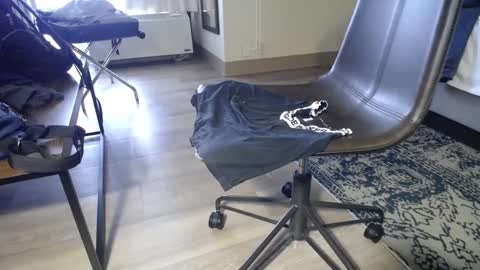 . online show from 02-06-25, 08:13