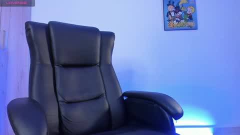 scott_delta online show from 01-12-25, 01:32