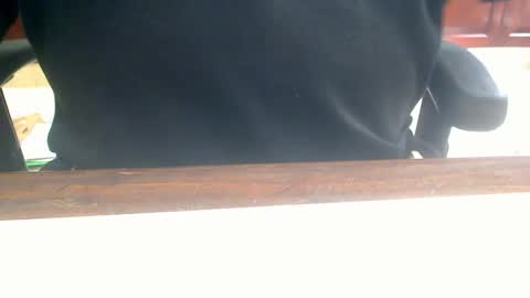 Snapshot of scottalone chatting on 11-12-25, 05:35 Scott online show from 11-12-25, 05:35