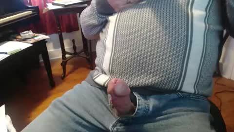 Snapshot of scottbearfun chatting on 02-04-26, 04:24 scottbearfun online show from 02-04-26, 04:24