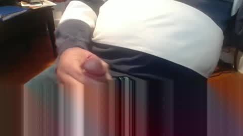 Snapshot of scottbearfun chatting on 03-16-26, 03:16 scottbearfun online show from 03-16-26, 03:16