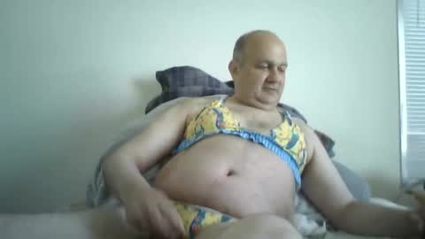 Snapshot of scottforfuhn chatting on 05-06-26, 04:23 scottforfuhn online show from 05-06-26, 04:23