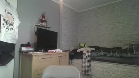 Richard James online show from 04-29-26, 05:06