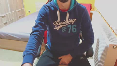 scotty_98 online show from 01-07-25, 03:12