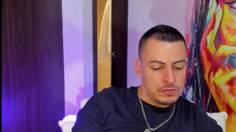 Snapshot of scotty_music chatting on 02-11-26, 01:32 Ricardo online show from 02-11-26, 01:32