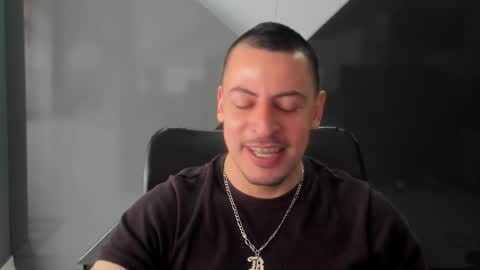 Snapshot of scotty_music chatting on 02-23-26, 02:14 Ricardo online show from 02-23-26, 02:14