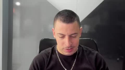 Snapshot of scotty_music chatting on 03-16-26, 12:31 Ricardo online show from 03-16-26, 12:31