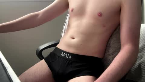 Snapshot of scottyboyyy94 chatting on 05-08-26, 09:47 scottyboyyy94 online show from 05-08-26, 09:47