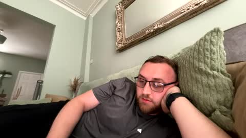 StraightScouse online show from 05-09-26, 06:24