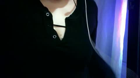 Snapshot of scumbagsmith chatting on 11-26-25, 10:05 Danni online show from 11-26-25, 10:05