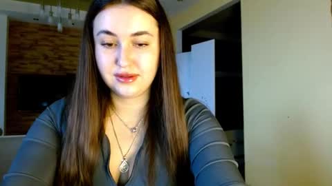 Elizabeth  online show from 02-14-26, 09:39