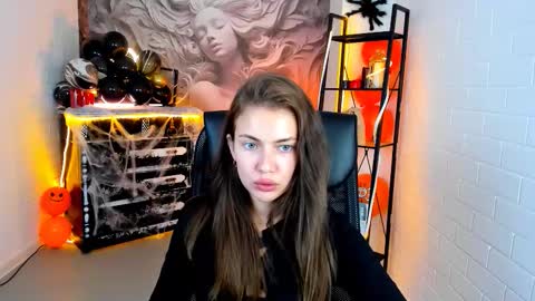 Snapshot of seajorji chatting on 10-19-25, 09:10 Sea Jorji online show from 10-19-25, 09:10