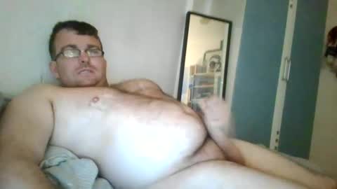 Snapshot of seamus1995 chatting on 01-12-25, 02:52 seamus1995 online show from 01-12-25, 02:52