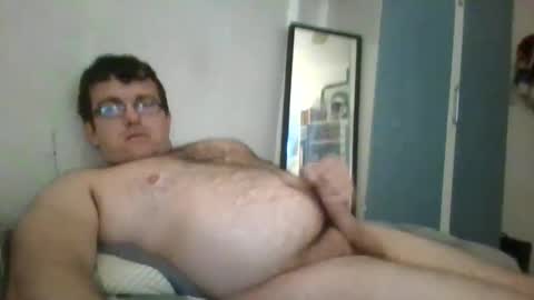 Snapshot of seamus1995 chatting on 03-01-25, 06:32 seamus1995 online show from 03-01-25, 06:32
