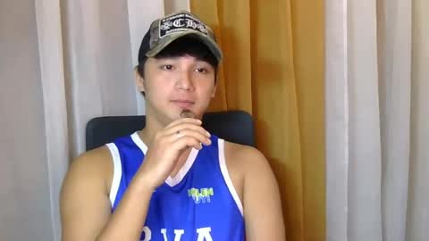 Snapshot of seancody_cum chatting on 08-06-26, 01:35 seancody_cum online show from 08-06-26, 01:35