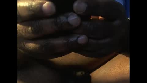 Snapshot of seansbbc chatting on 02-19-25, 11:49 seansbbc cam online show from 02-19-25, 11:49