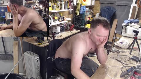 Seattlemanwhore online show from 12-27-24, 10:59