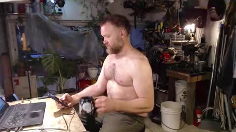 Snapshot of seattlemanwhore chatting on 03-24-26, 02:33 Seattlemanwhore online show from 03-24-26, 02:33