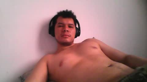 Snapshot of seb5759 chatting on 04-26-26, 04:04 seb5759 online show from 04-26-26, 04:04