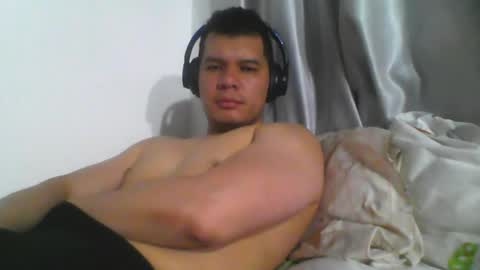 Snapshot of seb5759 chatting on 06-04-26, 06:52 seb5759 online show from 06-04-26, 06:52