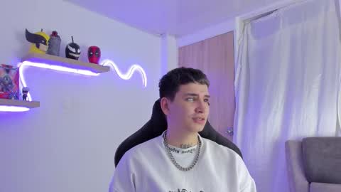 Sebastin online show from 02-05-26, 01:21