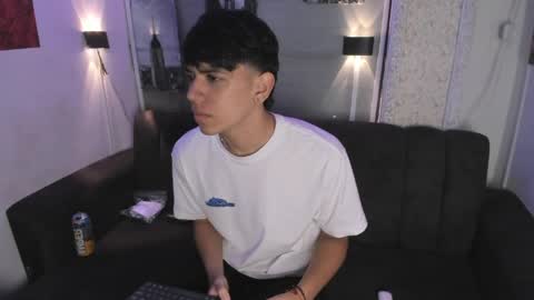 sebas_pretty7 online show from 03-31-26, 12:27