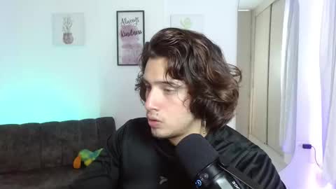 Sebas online show from 02-24-25, 02:48