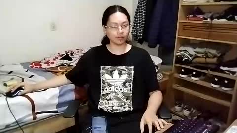 Sebas online show from 12-15-24, 07:10