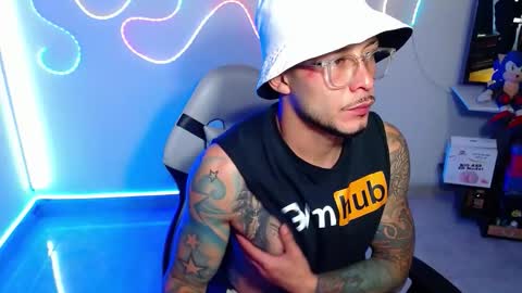 Sebastian online show from 10-03-25, 08:11