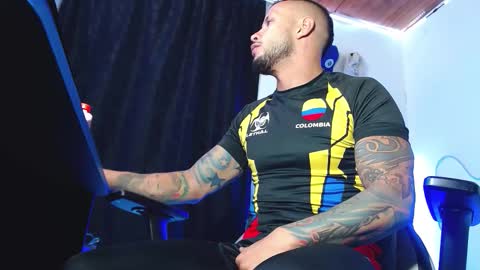 Sebastian online show from 02-06-26, 07:23