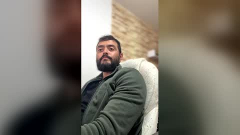 Snapshot of sebastian_ferreira chatting on 01-15-26, 04:22 sebastian_ferreira online show from 01-15-26, 04:22