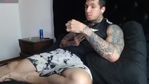 Sebastian online show from 02-01-26, 07:01