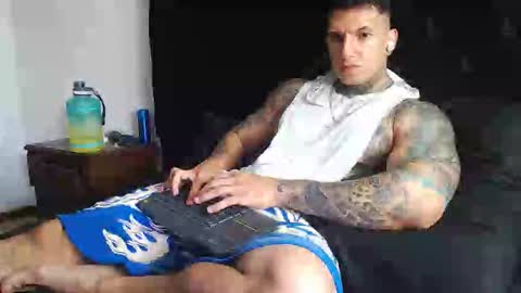 Sebastian online show from 03-04-26, 08:59