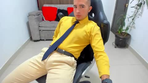 Snapshot of sebastian_oconnor77 chatting on 01-11-25, 04:14 juan sebastian online show from 01-11-25, 04:14