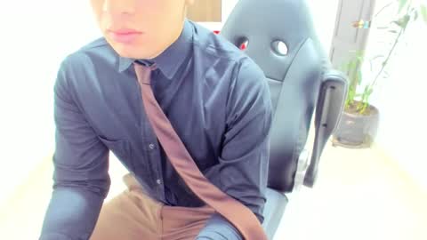 Snapshot of sebastian_oconnor77 chatting on 01-16-25, 12:31 juan sebastian online show from 01-16-25, 12:31