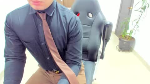 Snapshot of sebastian_oconnor77 chatting on 01-16-25, 06:37 juan sebastian online show from 01-16-25, 06:37