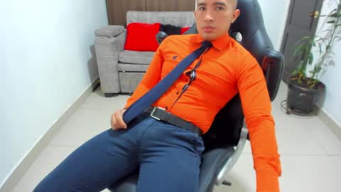 Snapshot of sebastian_oconnor77 chatting on 01-27-25, 03:18 juan sebastian online show from 01-27-25, 03:18