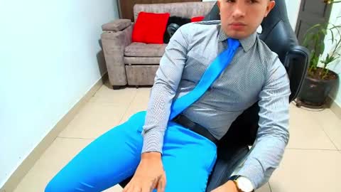 Snapshot of sebastian_oconnor77 chatting on 02-02-25, 12:24 juan sebastian online show from 02-02-25, 12:24