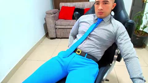 Snapshot of sebastian_oconnor77 chatting on 02-02-25, 03:28 juan sebastian online show from 02-02-25, 03:28