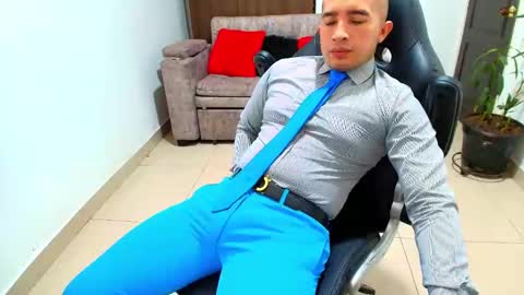 Snapshot of sebastian_oconnor77 chatting on 02-02-25, 06:31 juan sebastian online show from 02-02-25, 06:31