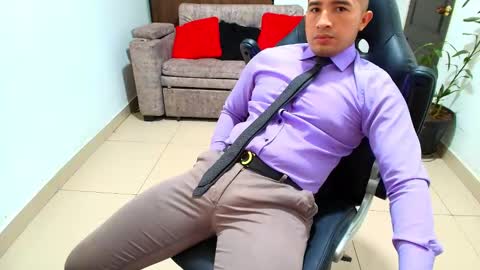 Snapshot of sebastian_oconnor77 chatting on 02-05-25, 06:26 juan sebastian online show from 02-05-25, 06:26