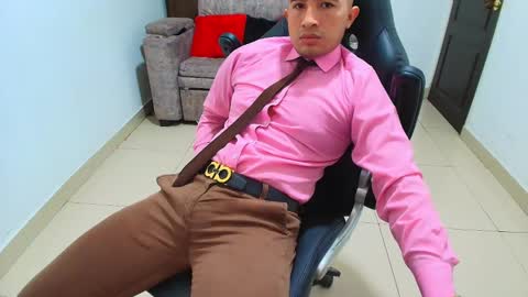 Snapshot of sebastian_oconnor77 chatting on 02-09-25, 03:12 juan sebastian online show from 02-09-25, 03:12