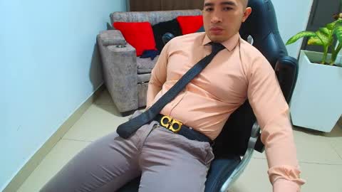 Snapshot of sebastian_oconnor77 chatting on 03-04-25, 03:15 juan sebastian online show from 03-04-25, 03:15