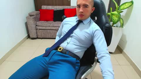 Snapshot of sebastian_oconnor77 chatting on 03-08-25, 06:58 juan sebastian online show from 03-08-25, 06:58