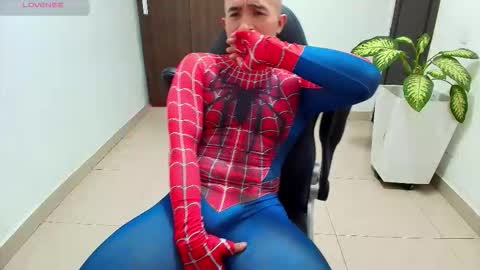 Snapshot of sebastian_oconnor77 chatting on 11-01-25, 01:07 juan sebastian online show from 11-01-25, 01:07