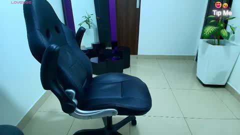 Snapshot of sebastian_oconnor77 chatting on 04-18-26, 07:58 juan sebastian online show from 04-18-26, 07:58