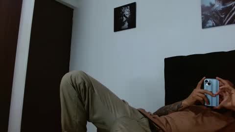 Sebastiano online show from 12-23-24, 02:56