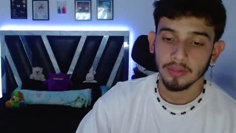 Sebas online show from 12-18-25, 05:57