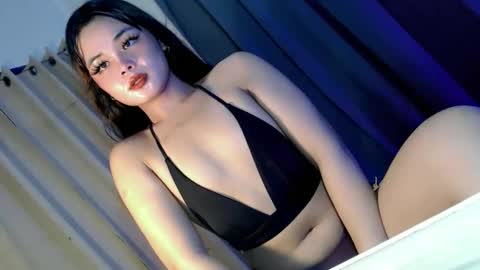 Snapshot of secret_affair18 chatting on 10-24-25, 07:27 kwen online show from 10-24-25, 07:27